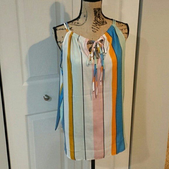 Blouse - Picture 2 of 3